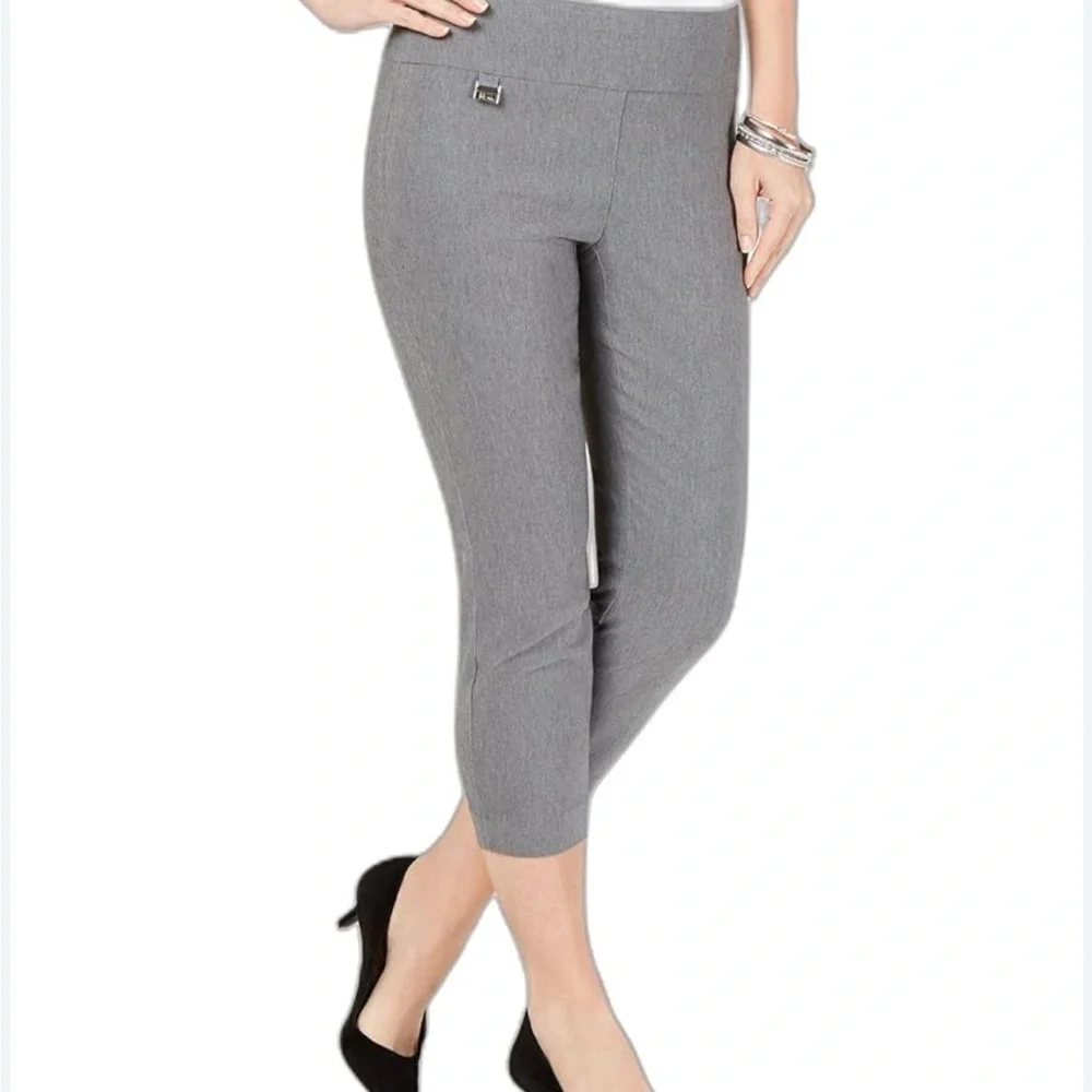 Alfani Women's Light Gray Cropped Pants - Picture 2 of 6